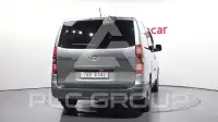 2017 Hyundai Starex