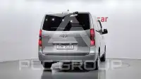 2017 Hyundai Starex