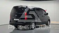 2017 Hyundai Starex