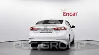 2017 Hyundai Avante