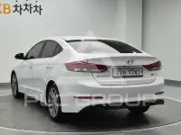 2017 Hyundai Avante