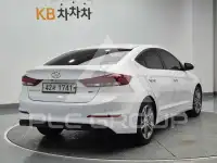 2017 Hyundai Avante