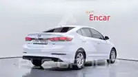 2017 Hyundai Avante