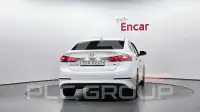 2017 Hyundai Avante