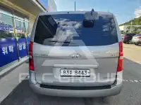 2017 Hyundai Starex