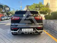2017 KIA Niro