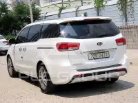 2017 KIA Carnival