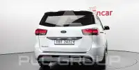 2017 KIA Carnival