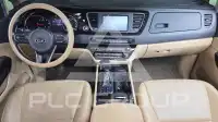 2017 KIA Carnival