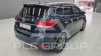 2017 KIA Carens