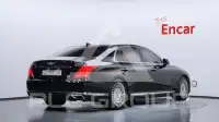 2017 Genesis G90