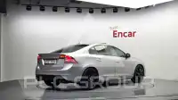 2017 Volvo S60