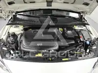2017 Infinity Q30