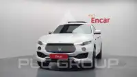 2017 Maserati LEVANTE