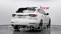 2017 Maserati LEVANTE