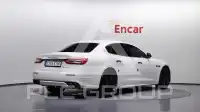 2017 Maserati QUATTROPORTE