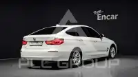 2018 BMW 320