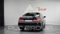 2018 BMW 530M