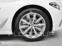 2018 BMW 520