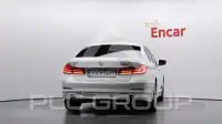 2018 BMW 520