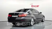 2018 BMW 530
