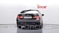 2018 BMW 530