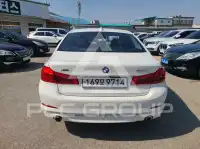 2018 BMW 530
