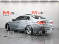 2018 BMW 520
