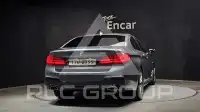 2018 BMW 520M