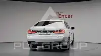 2018 BMW 740M