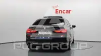 2018 BMW M760