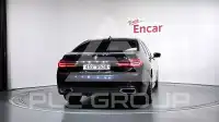 2018 BMW 740M