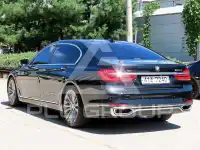 2018 BMW 750