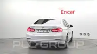 2018 BMW 320