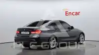 2018 BMW 330