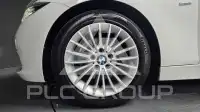 2018 BMW 320