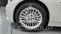 2018 BMW 320