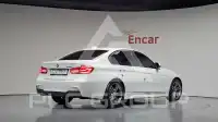2018 BMW 320M