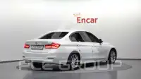 2018 BMW 320
