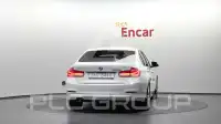 2018 BMW 320