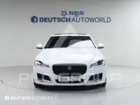 2018 Jaguar XF