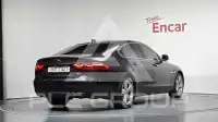 2018 Jaguar XF