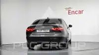 2018 Jaguar XF