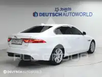 2018 Jaguar XF