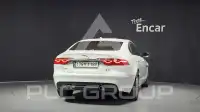2018 Jaguar XF