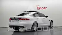 2018 Jaguar XF