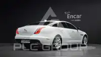 2018 Jaguar XJ