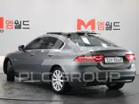 2018 Jaguar XE