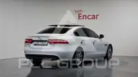 2018 Jaguar XE