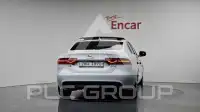 2018 Jaguar XE